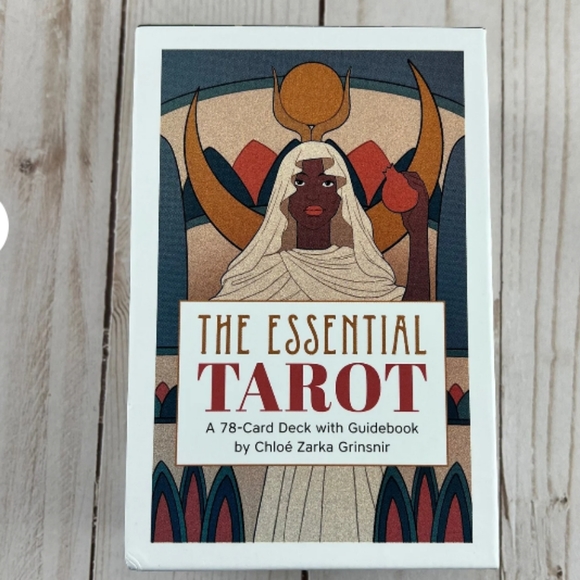 Other - The Essential Tarot Cards | A 78-Card Deck with Guidebook